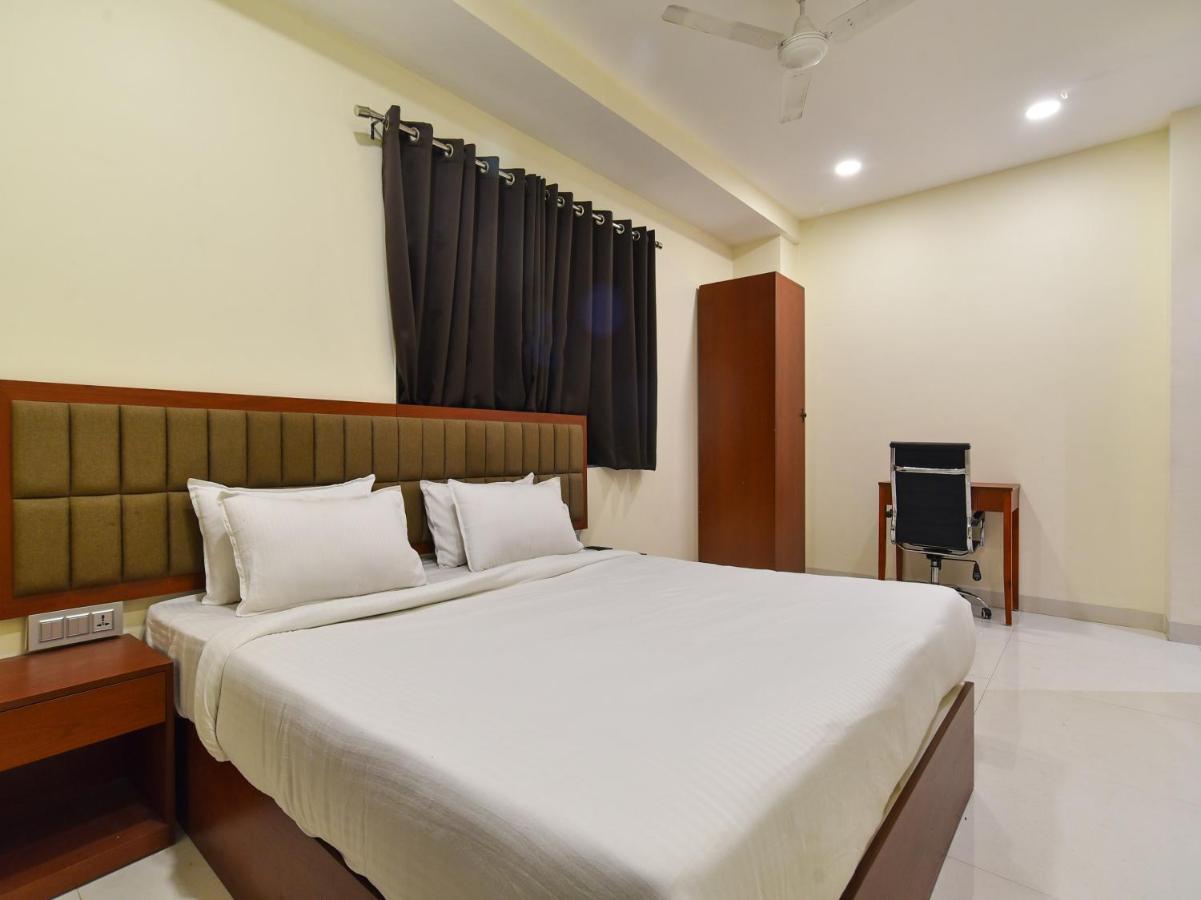 Hotel Oyo Collection O 78295 Da 2 Day Indore